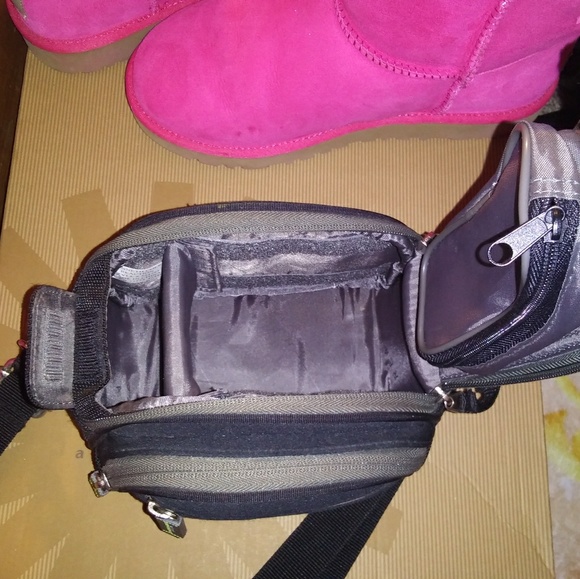 Olympus Camera - Picture 6 of 8